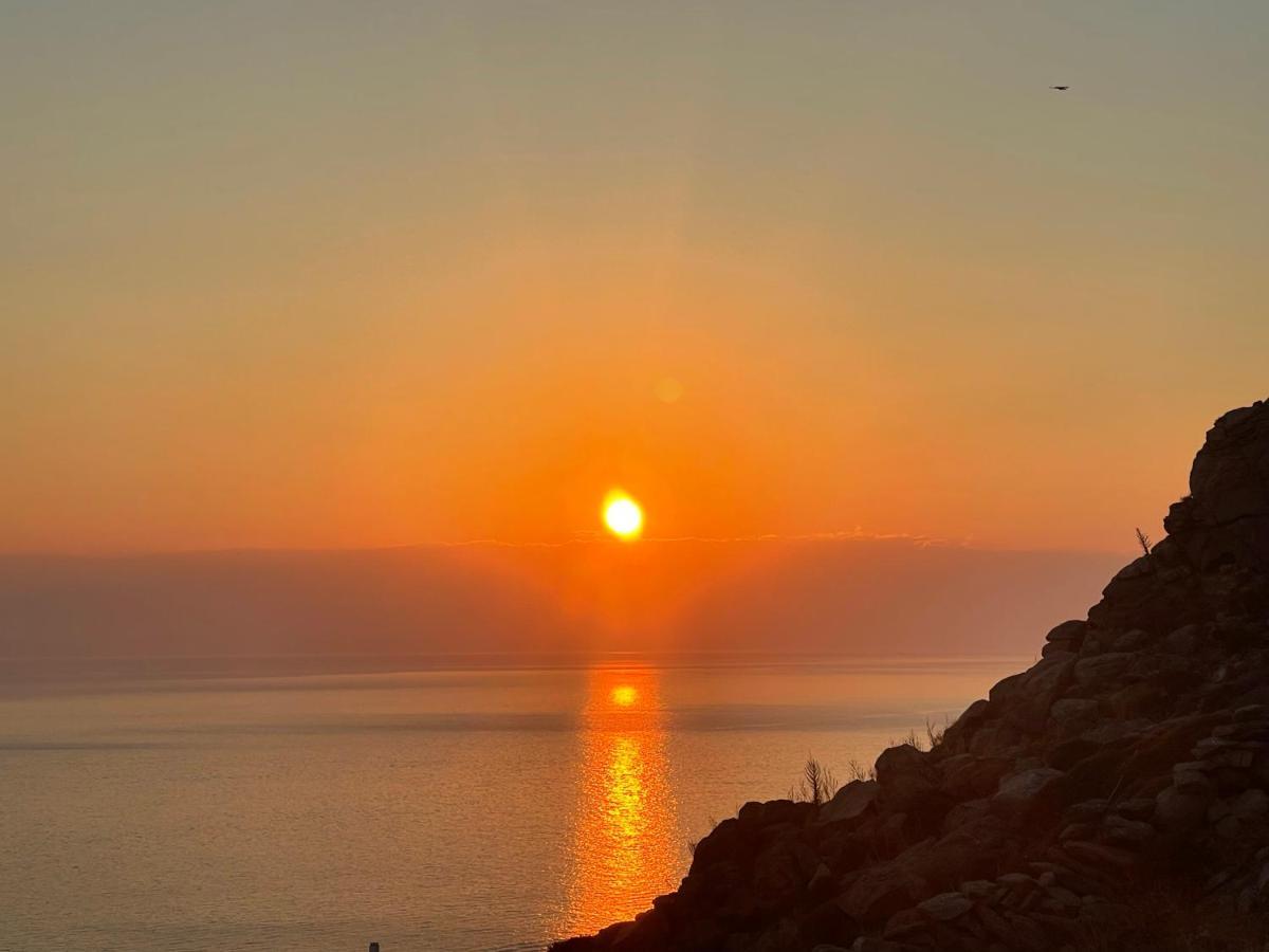 Paolas Sunset Agios Stefanos  Eksteriør billede